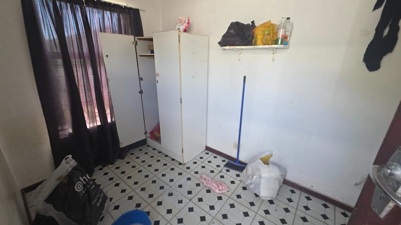 4 Bedroom Property for Sale in Goodwood Park Western Cape